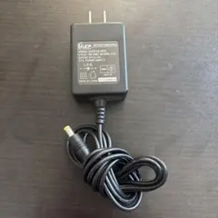 GUCF GCF312S-0913　ACアダプター　9V　1.3A　動作確認済み
