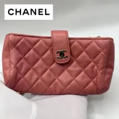 【美品】CHANEL マトラッセ ラムスキン ココマーク コスメポーチ バニティのサムネイル