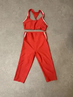 2025年最新】ALO yoga airliftの人気アイテム - メルカリ