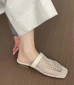 AMELY メッシュ スクエアトゥ ミュールサンダルのサムネイル