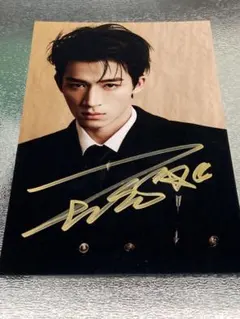 Item thumbnail for item a418a848-6adc-42d3-af91-c50e65d9333d