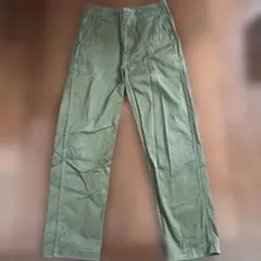 GU メンズ チノパン カーキ　73cm パンツのサムネイル