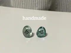 シーグラスの一粒ピアス