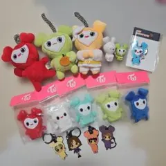 2026年最新】twiceキーホルダーの人気アイテム - メルカリ