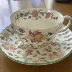 MINTON 花柄ティーカップとソーサーセット