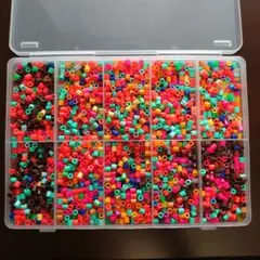 アイロンビーズ 多色セット 収納ケース付き