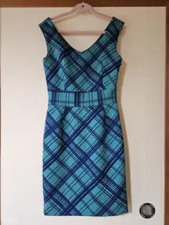 deicy ノースリーブ ひざ丈ワンピース