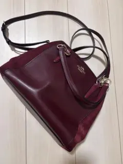 COACH バーガンディ レザー ショルダーバッグ