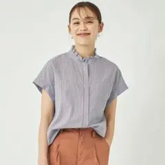 【GREEN LABEL RELAXING】フリルネックノースリーブブラウス