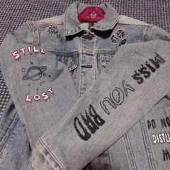 デニムジャケット　FOREVER21刺繍入り　レディース