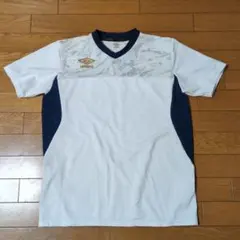 umbro サッカーシャツ ホワイト/ネイビー