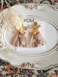 ハンドメイド 刺繍リボン フラワー ピアス イヤリングS-359