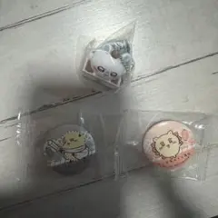 ちいかわ　くら寿司 缶バッジ3個セット