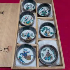 お値下げしました、九谷 竹林 七賢人 唐子盃 - メルカリ