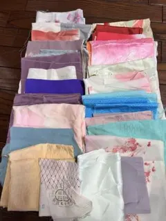 着物多色の生地 はぎれセット