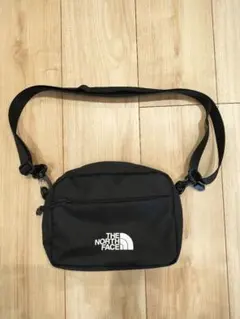 THE NORTH FACE ブラックショルダーバッグ NN2PQ63J
