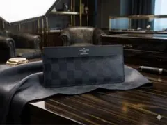 LOUIS VUITTON ダミエ カードケース　美品