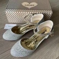 【未使用に近い】 キッズ　フォーマルパンプス　22.5㎝