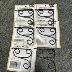 Item thumbnail for item d0aa8bb1-01ee-4865-bfc5-c08910c2e91f