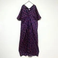 M367 ZARA ザラ　総柄ワンピース　Vネック　半袖　派手　ＸＳ　光沢感