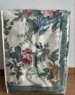 西川の高級毛布 アクリル100% 中綿 毛50% ポリ50% 140x200cm - メルカリ