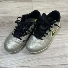 Nike ティエンポ サッカーシューズ シルバー ブラック