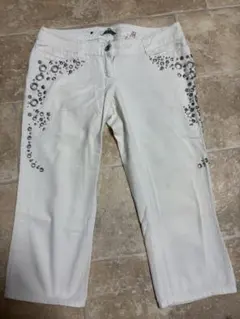 MOSCHINO JEANS ホワイト スタッズ デニムパンツ