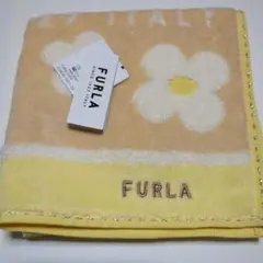 未使用タグ付FURLA タオルハンカチ 花柄 イエローベージュかわいいのサムネイル
