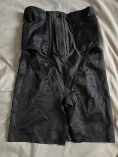 シェイプマミーガードル　ブラック　76