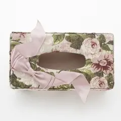 ティッシュボックス