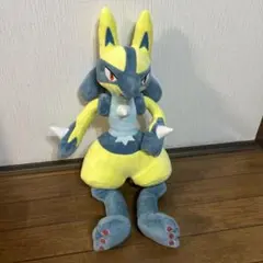 ポケモン めちゃもふぐっとぬいぐるみ 黄色いルカリオ