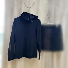 adidas ブラックジャケットとスカートセット　上L スカートM