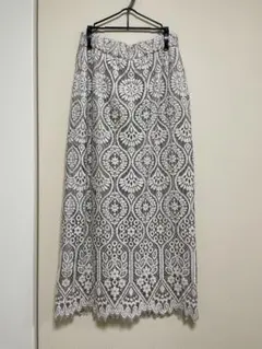 【La TOTALITE】花柄刺繍レースロングスカート