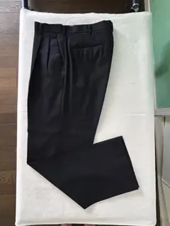 メンズ紺色ウールスラックス