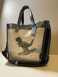 COACH 恐竜 サーフィン 2way トートバッグ 2020限定のサムネイル