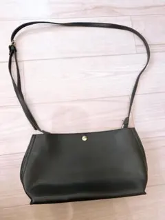 Legato Largo レガートラルゴ　かるいカバン　ショルダーバッグ