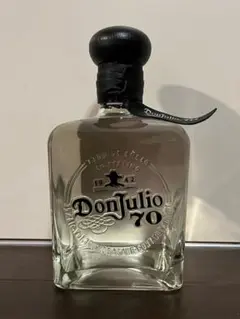 yoshi さん専用Don julio 700ml 未開封　70周年記念ボトル Don Julio 70 (70周年記念ボトル) | タツナリの酒棚