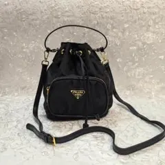 美品 PRADA ナイロン 巾着 ショルダーバッグ ブラック e2