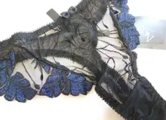 値下げ 新品 Acousma 黒/青 レース Tバック M