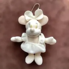 ミニーマウス ぬいぐるみ ボールチェーン付き ホワイト キーホルダー