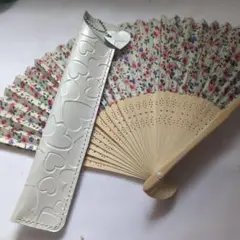 本革ハート型押し　扇子ケース　白