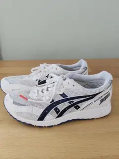 ASICS Skysensor ランニングシューズ ホワイト/ネイビー