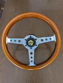 これだけでOK.NARDI/volvo240専用ボス、ホーンボタンセット - メルカリ