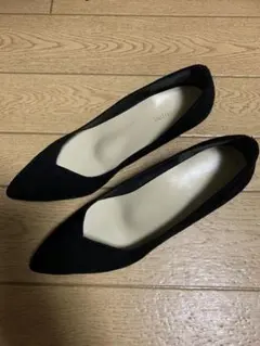 美品♡velikoko スエード調パンプス