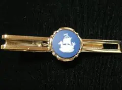 Item thumbnail for item 161cded6-2230-47e5-8740-332ef26e4602