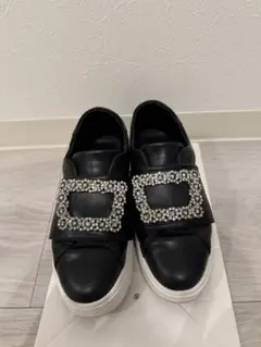 +DIANA ビジュー付きブラックスニーカー