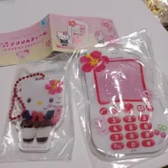 り*ん様 サンリオ　ケースつきアクリルチャーム　ガチャ　平成ギャル　白色　キティ