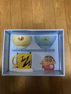 クレヨンしんちゃん マグカップ・ボウルセット