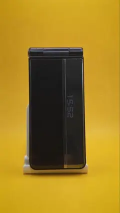 docomo P-01G ホワイト♡超美品♡本体、卓上ホルダ、充電器3点セット3