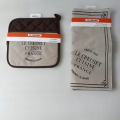 ✨新品タグ付✨ルクルーゼ　ランチョンマット2枚　ポットホルダーセットのサムネイル